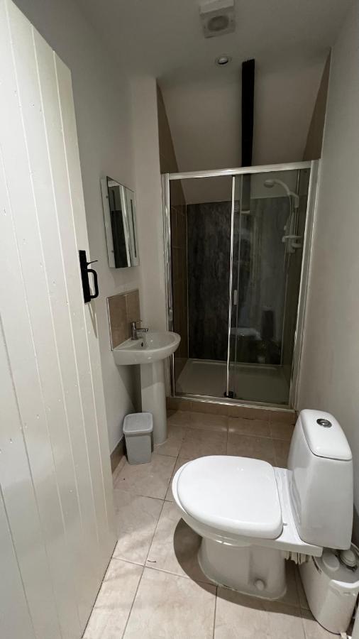 Spacious 4 Bedroom Дом отдыха